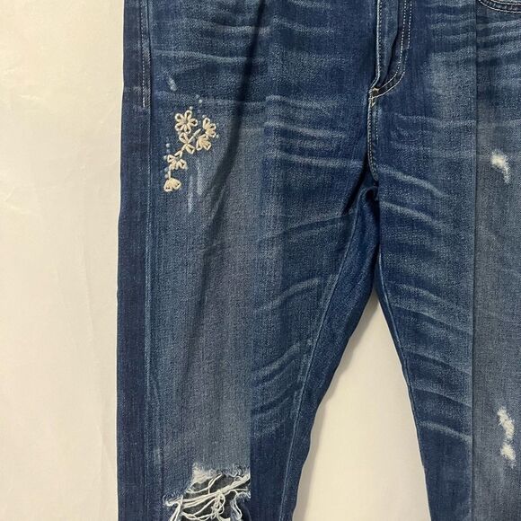 Lucky Brand Sienna Slim Boyfriend Distressed Jeans Size 10/30 - Picture 3 of 10
